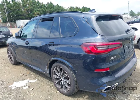 2022 BMW X5 Phev xDrive45E z USA, uszkodzony, nr VIN 5UXTA6C01N9J99912